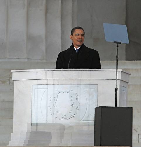 Obama reading teleprompter